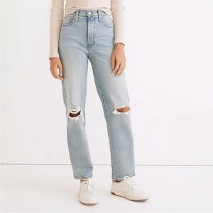 Madewell Curvy Perfect Vintage Straight Jean Light Wash Distressed Jeans 26T 26